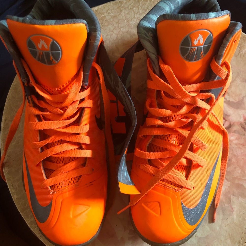 Lebron James mens size 11 orange sneakers